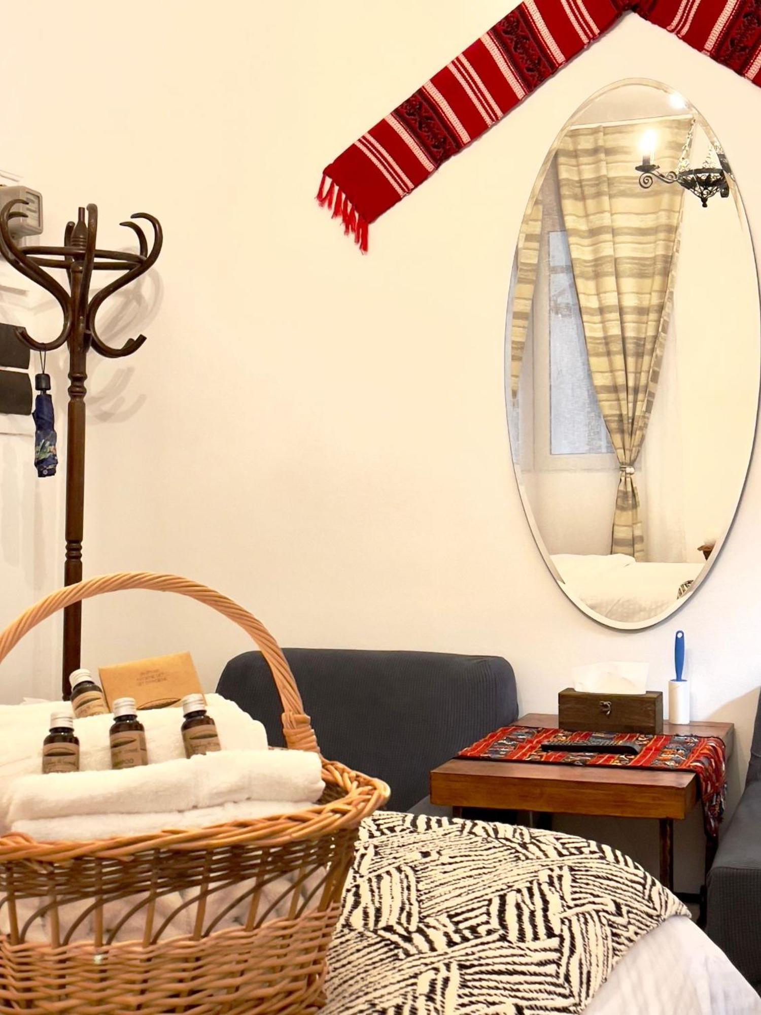 Romanian Spirit Apartament *